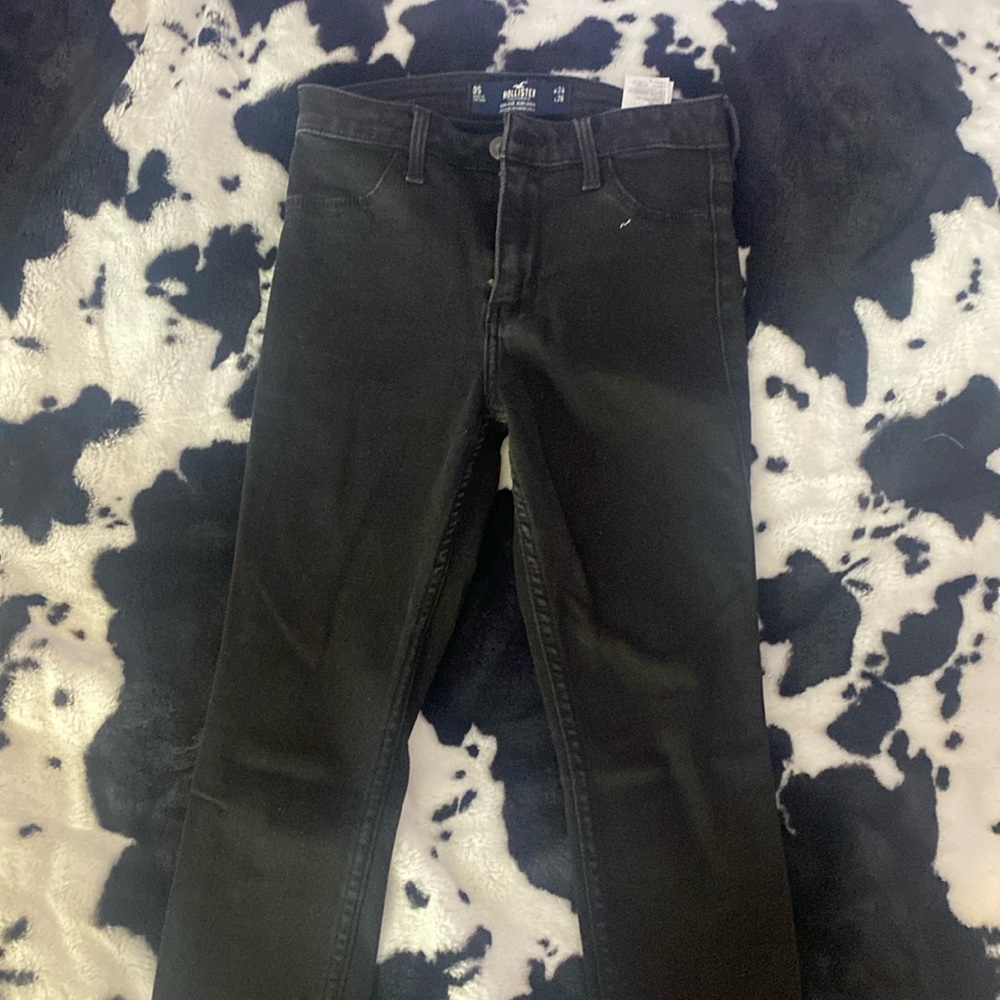 Black Hollister skinny jeans